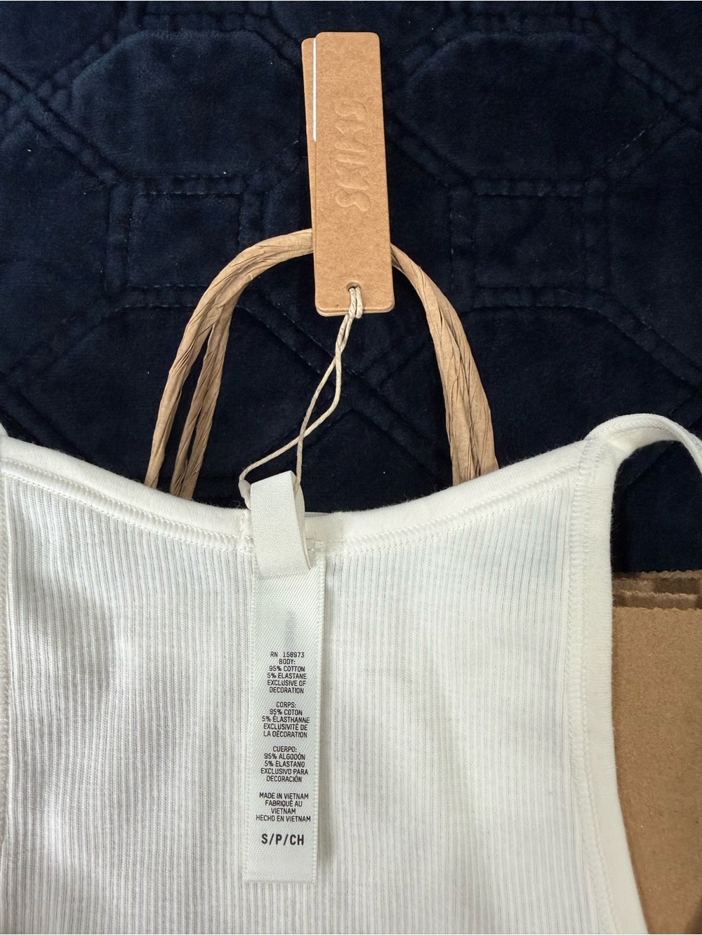 SKIMS White Ribbed Tank Top - Picture 3 of 5